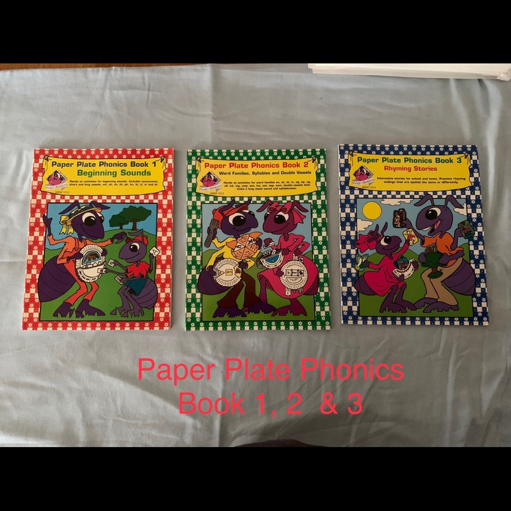 Paper Plate Phonics 1, 2 & 3 teaching resource book bundle